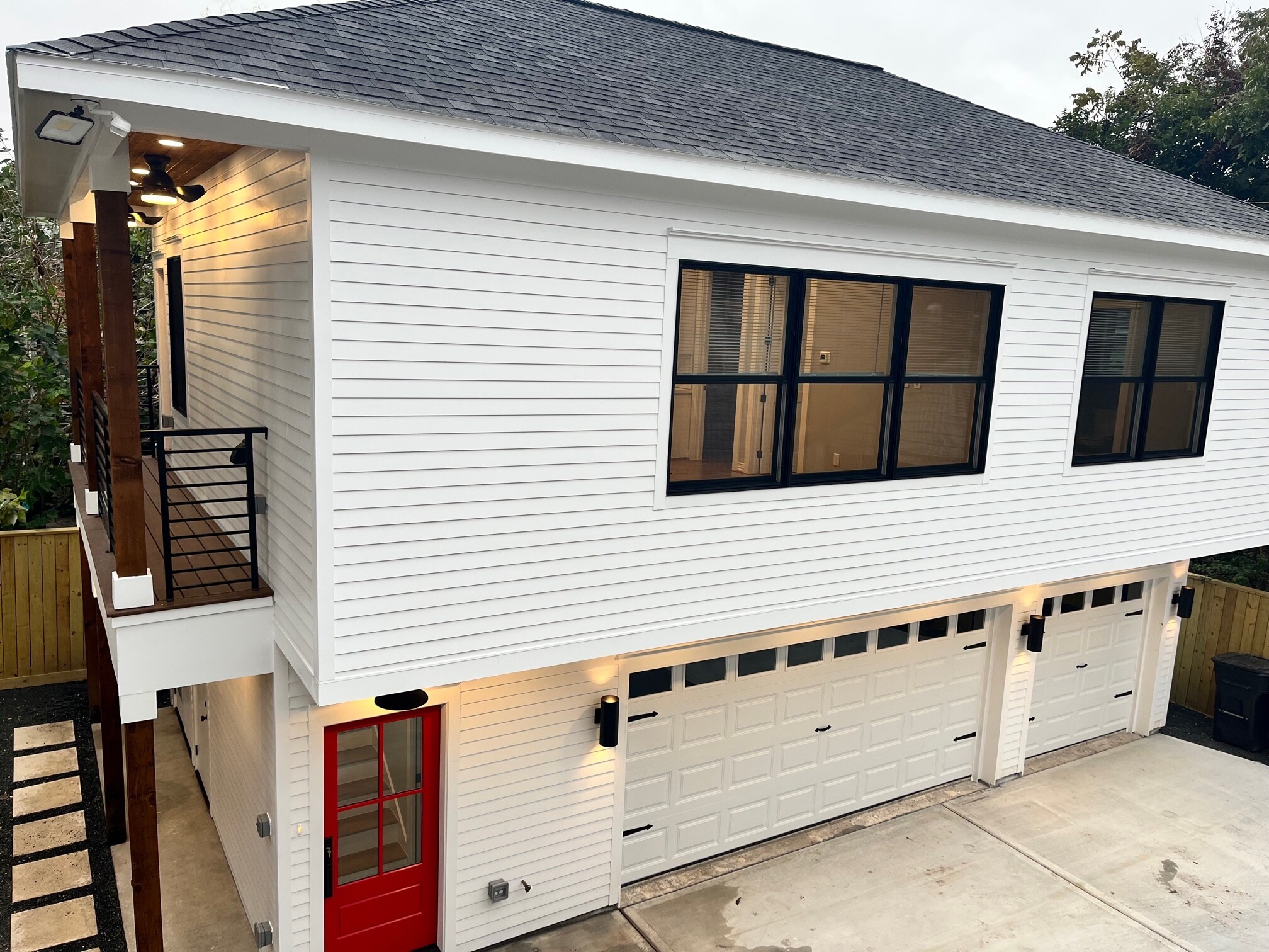 Building Photo - 1928 Harold St