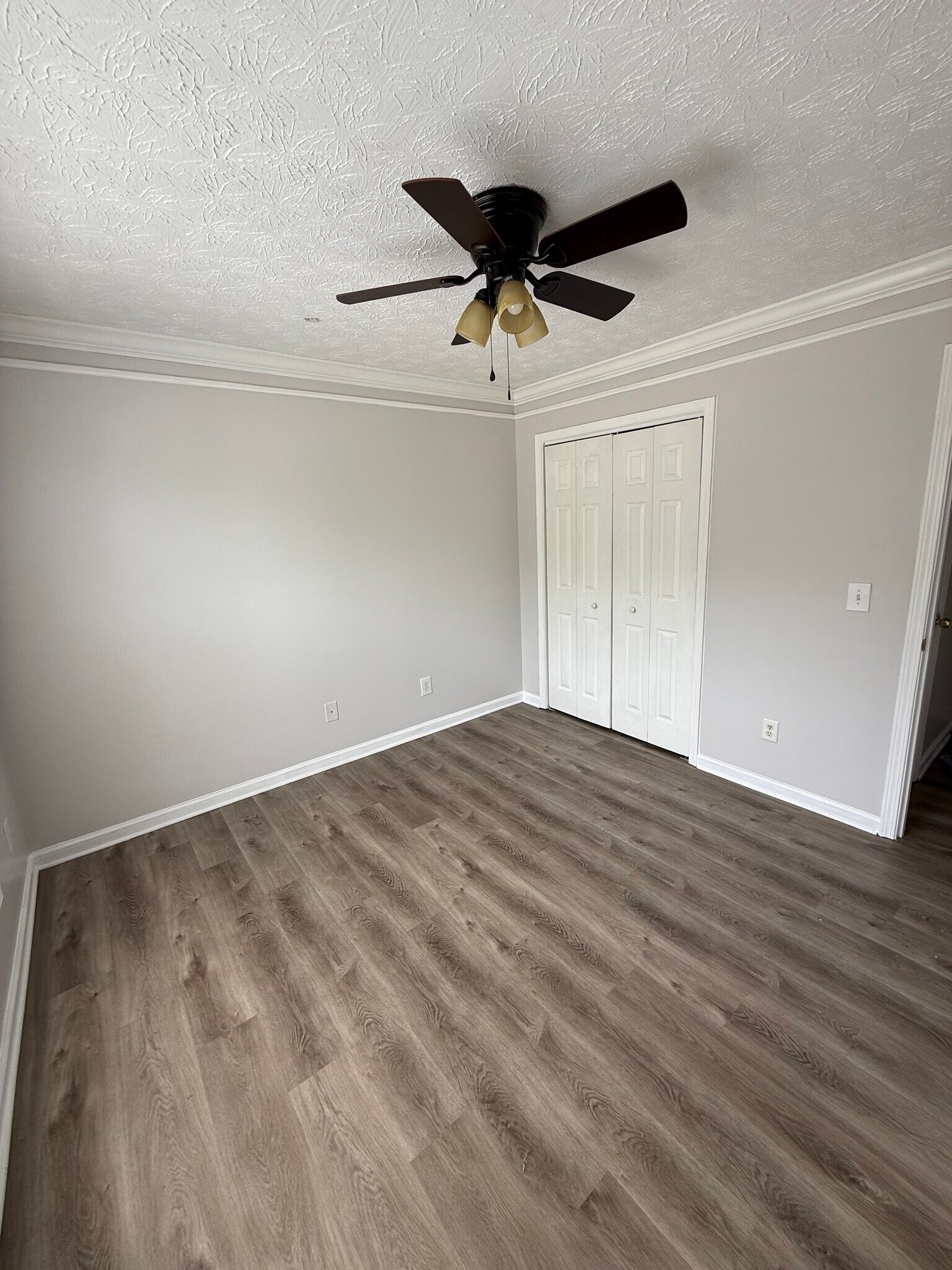 Building Photo - 5600 Sugar Crossing Dr