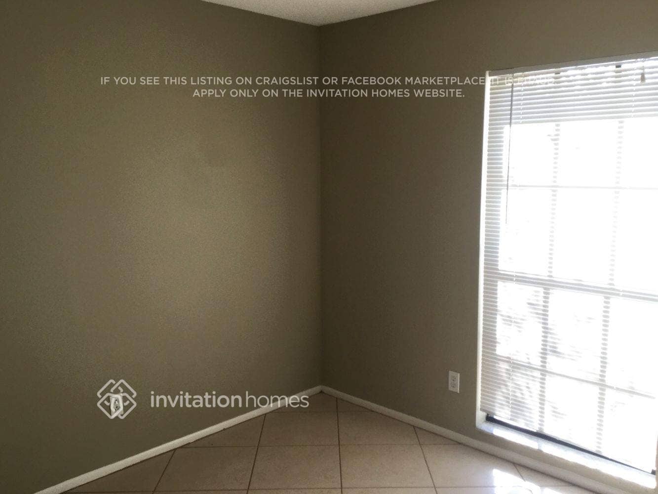 Building Photo - 5657 25th St Cir E