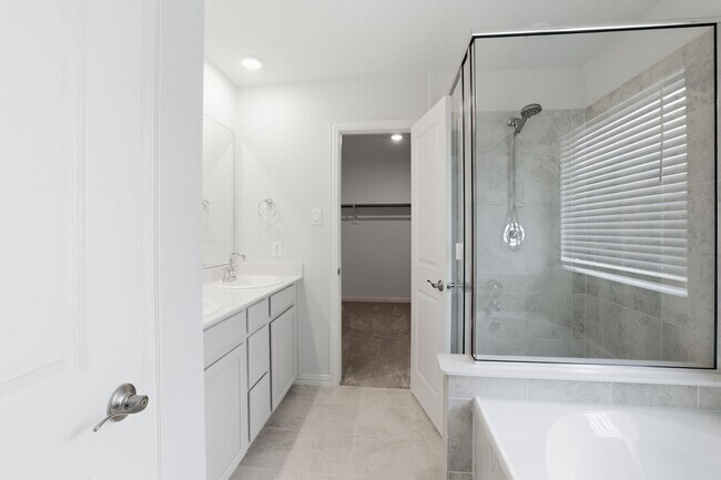 Building Photo - 1620 Berry Rdg Trl