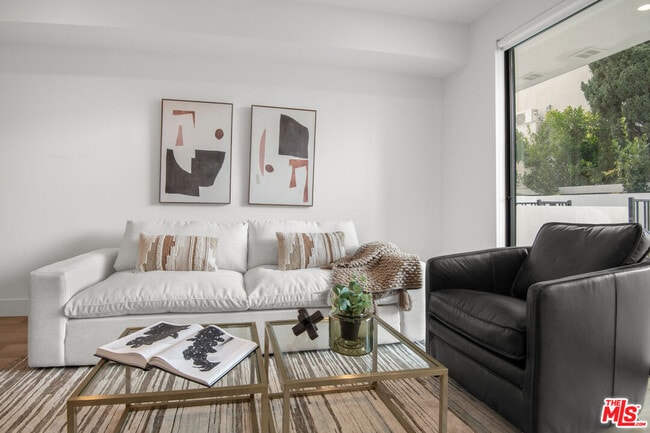 Building Photo - 8326 Blackburn Ave