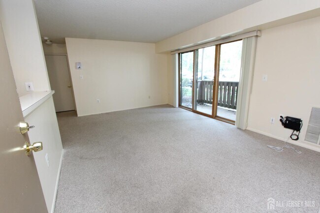 Building Photo - 1105 Aspen Dr