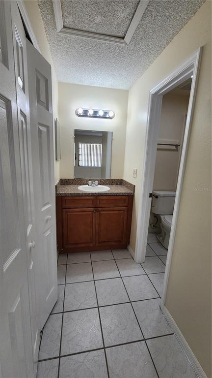 Building Photo - 2211 Margarita Ct
