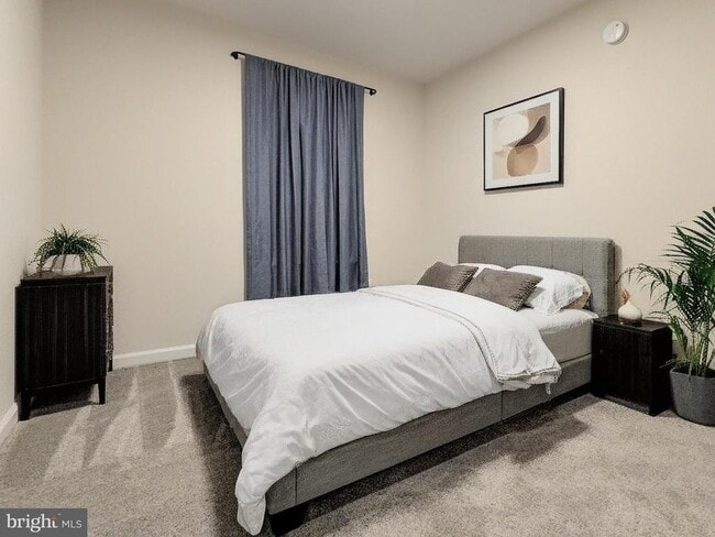 Building Photo - 23365 Leyland St