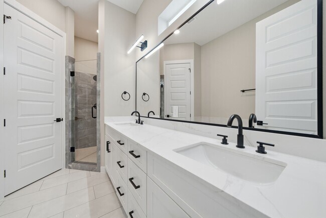 Building Photo - 4013 Griggs Rd