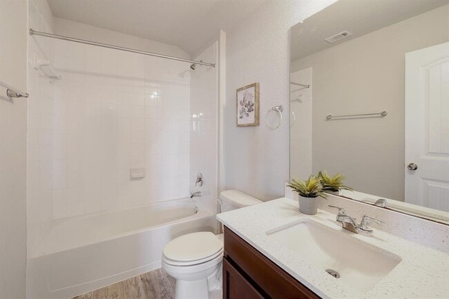 Building Photo - 460 Galway Bay Ln