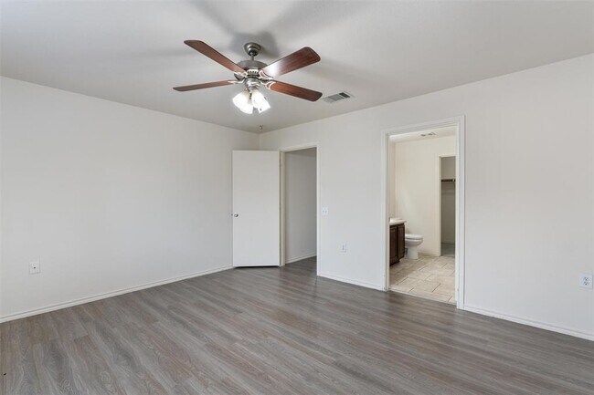 Building Photo - 7432 Cayenne Ln