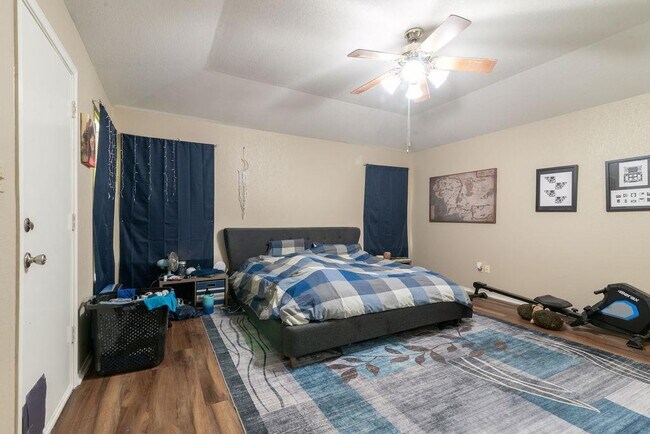 Building Photo - 2607 Beechnut Trce