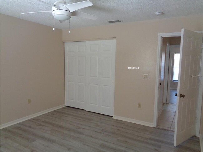 Building Photo - 210 Woodingham Trail
