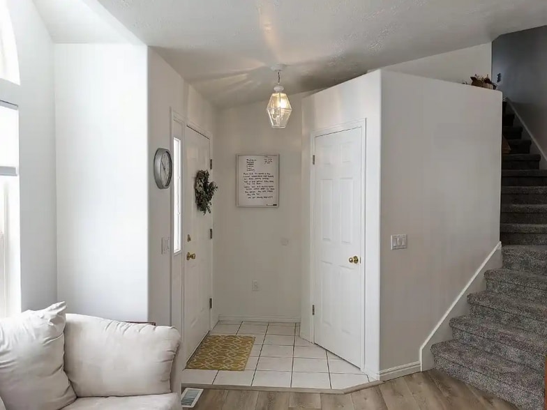 Building Photo - 2126 N 750 W