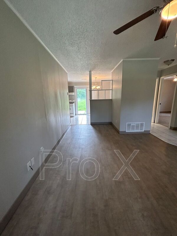 Building Photo - 6537 N Jeanfay Ln
