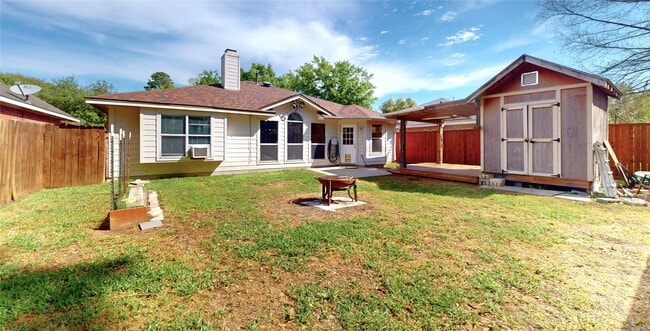 Building Photo - 6014 Knollwood Tr