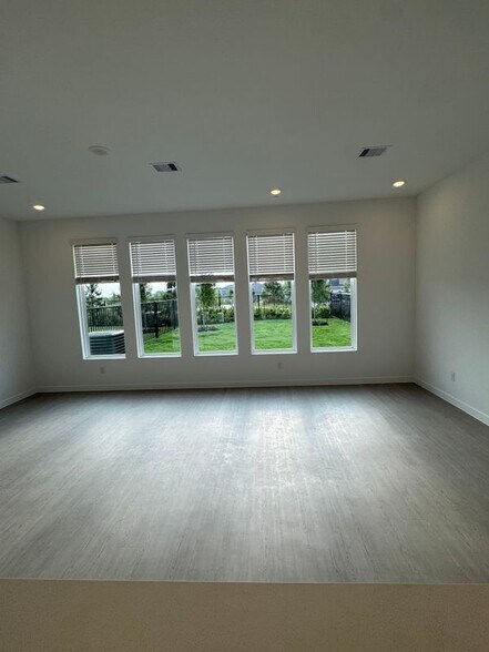 Building Photo - 12623 Blue Catfish Ln