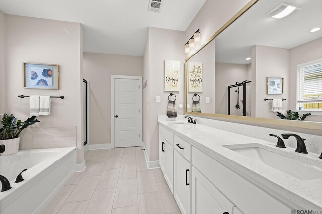 Building Photo - 3035 Woodgrove Wy