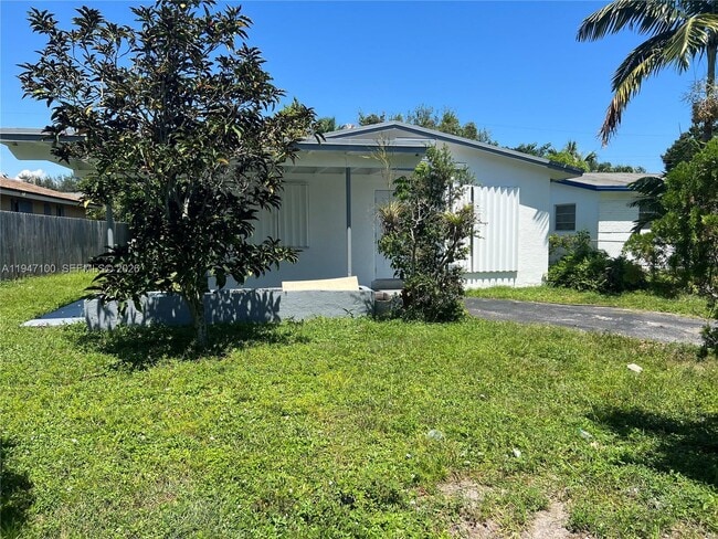 Building Photo - 2837 NW 8th St