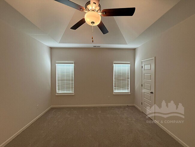 Building Photo - 340 Chestnut Rdg Cv