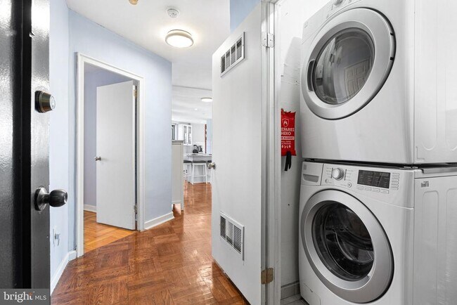 Building Photo - 2601 Pennsylvania Ave