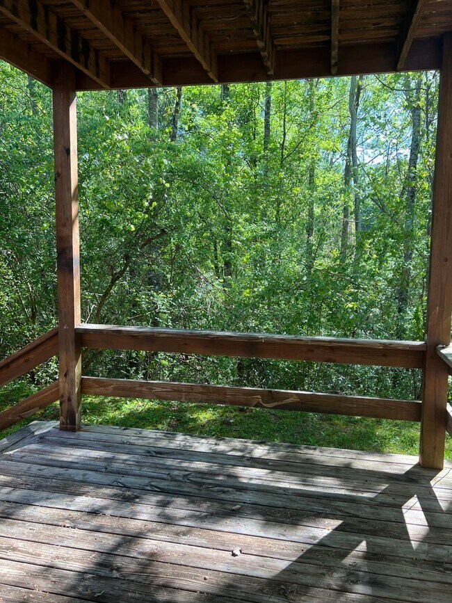 Building Photo - Available now-60 Woodfield Pl.  1/2 off th...