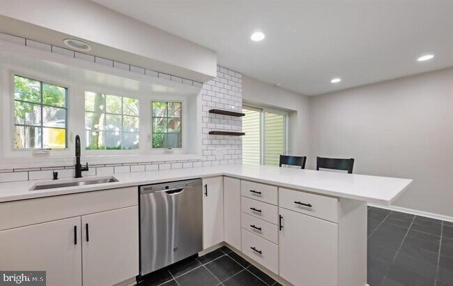 Building Photo - 2317 37th St NW