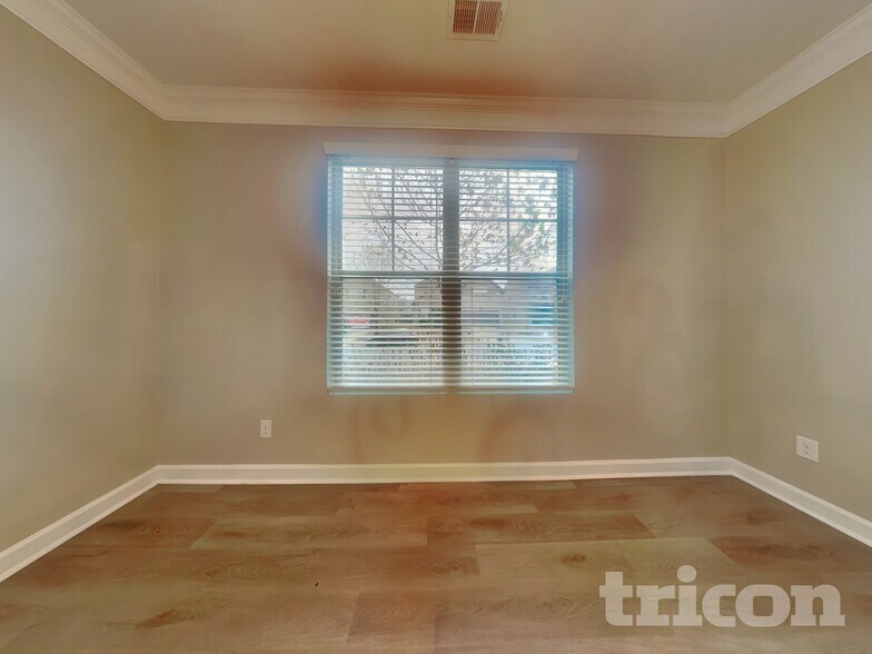 Building Photo - 1308 Worcester Trail