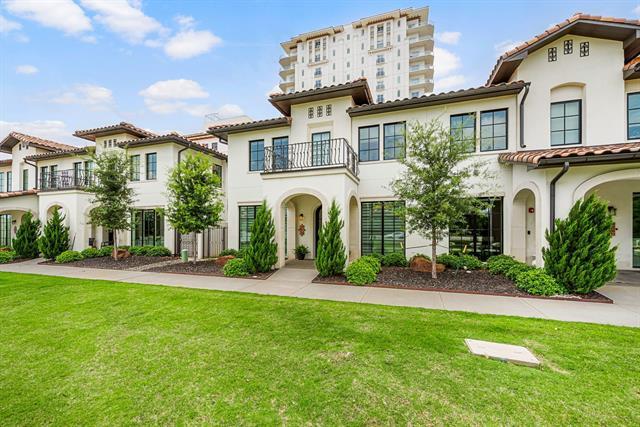 Building Photo - 2850 Lakeside Pkwy