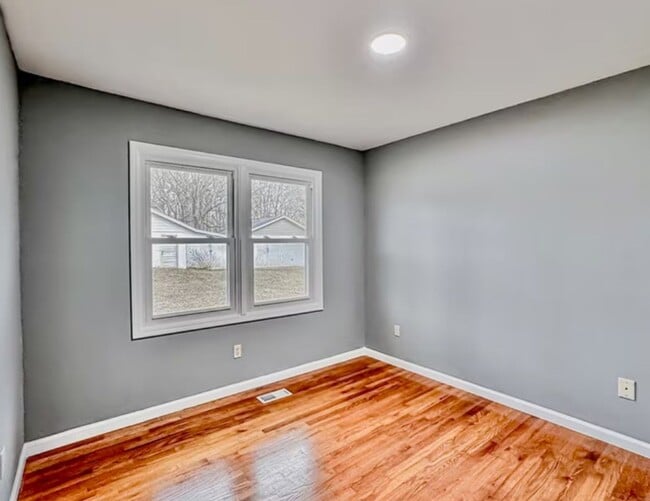 Building Photo - 3/1 Home Available in Liberty SC!