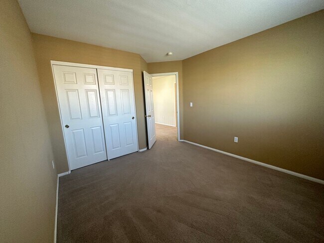 Building Photo - Spacious SW two story in a gated community!