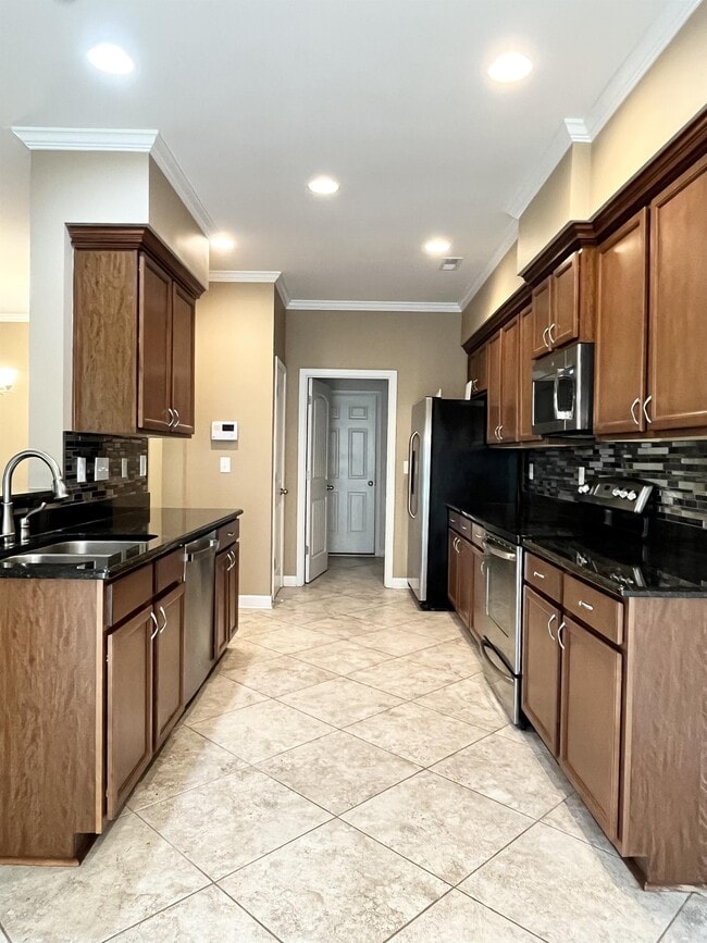 Building Photo - 8517 Loxton Cir