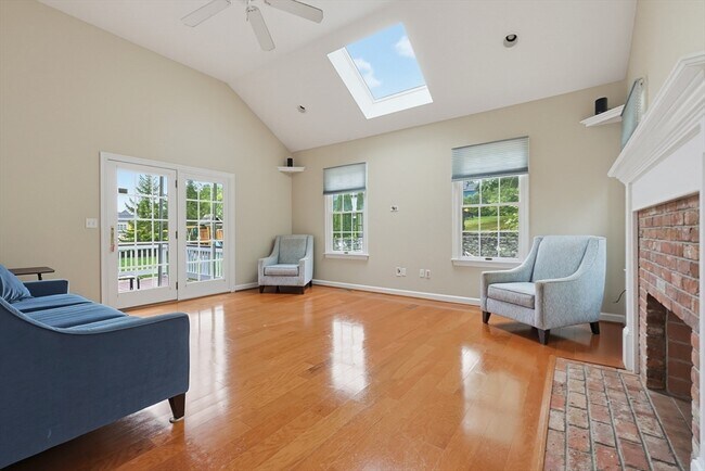 Building Photo - 6 Waterville Ln