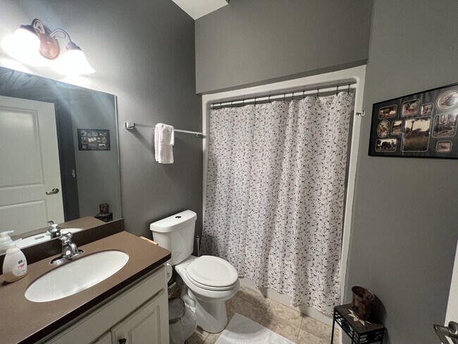 Private bath - 200 Jefferson Ave