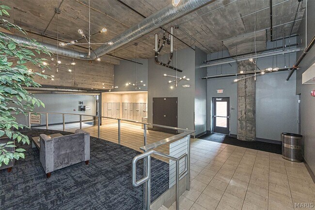 Building Photo - 4100 Forest Park Ave