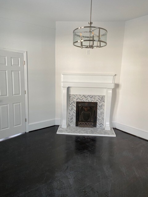 Room - 740 Park Ave