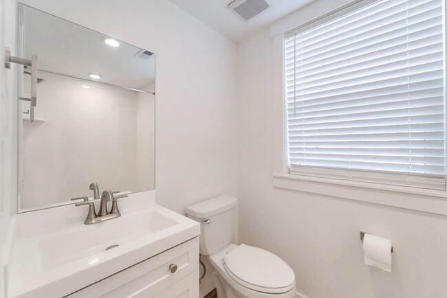 Building Photo - 14534 S Shaggy Mountain Rd