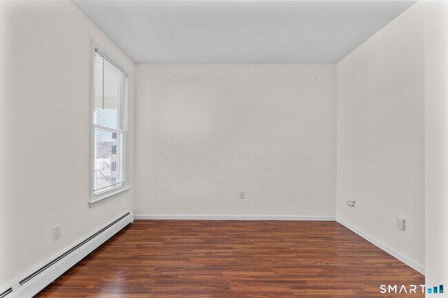 Building Photo - 83 Prospect St