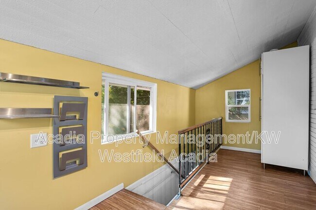 Building Photo - 620 S 900 E