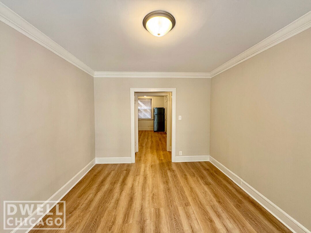 Building Photo - 2331 N Spaulding Ave