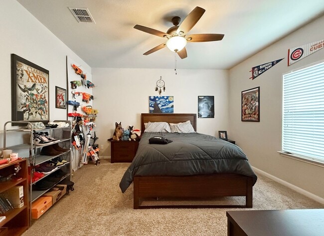 Building Photo - Beautiful 4/3.5 Home Available In Northwest San Antonio!