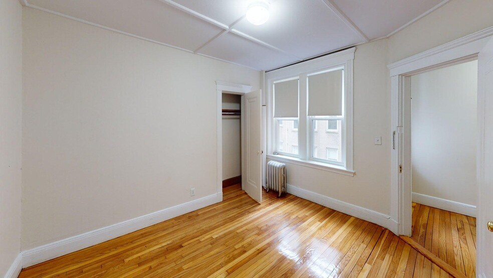 Building Photo - 1185 Boylston St