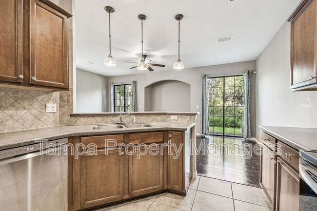 Building Photo - 5704 Kingletsound