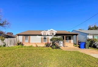 Building Photo - 1074 Bland St