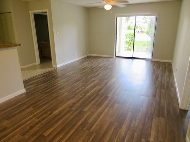 Building Photo - Great unit in Coral Springs