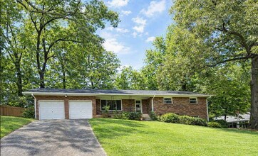 Building Photo - 3 bed 2 bath in Decatur!
