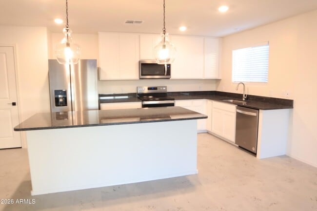 Building Photo - 2783 N Mulberry Pl