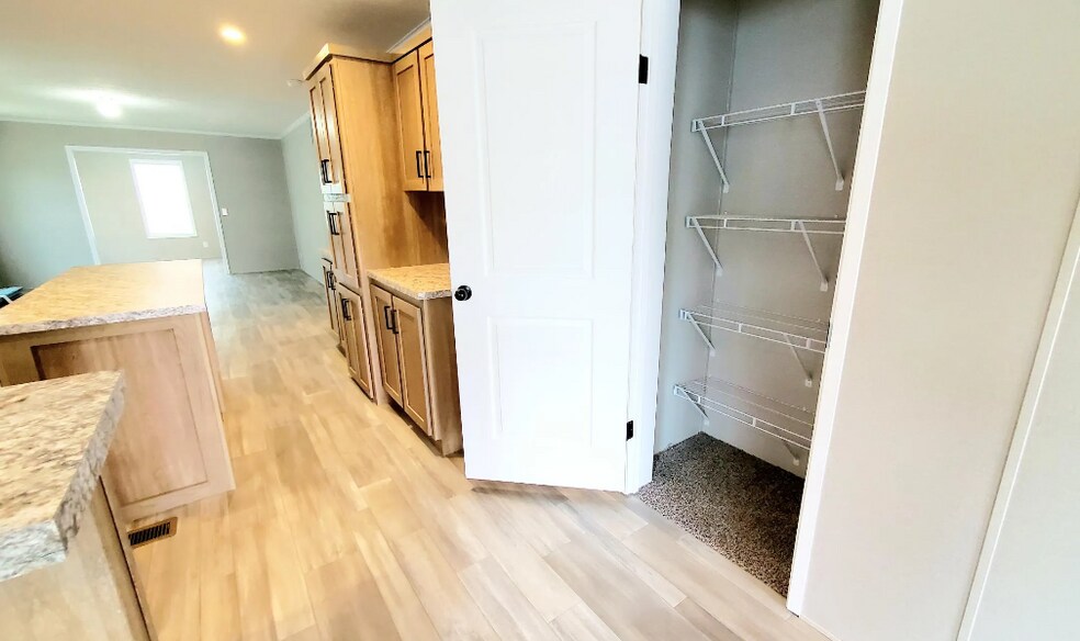 Building Photo - 9288 Windjammer Dr