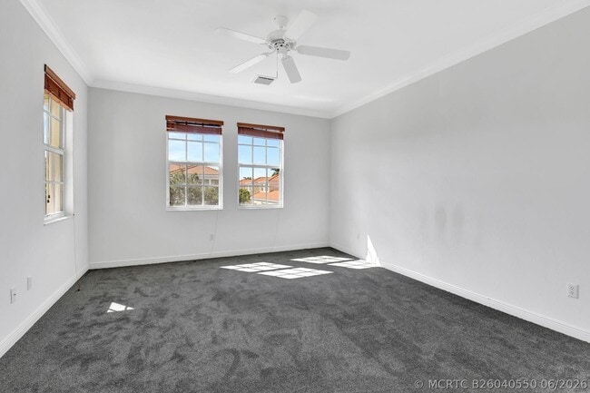 Building Photo - 838 NW 83rd Ln