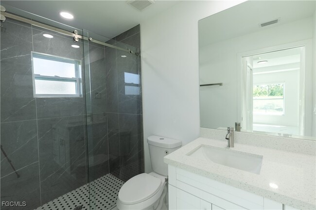 Building Photo - 4800 Nelson Dr