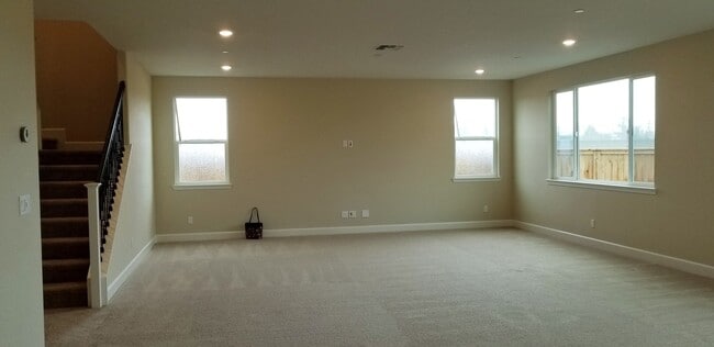 Building Photo - Amazing home in Springlake in Woodland