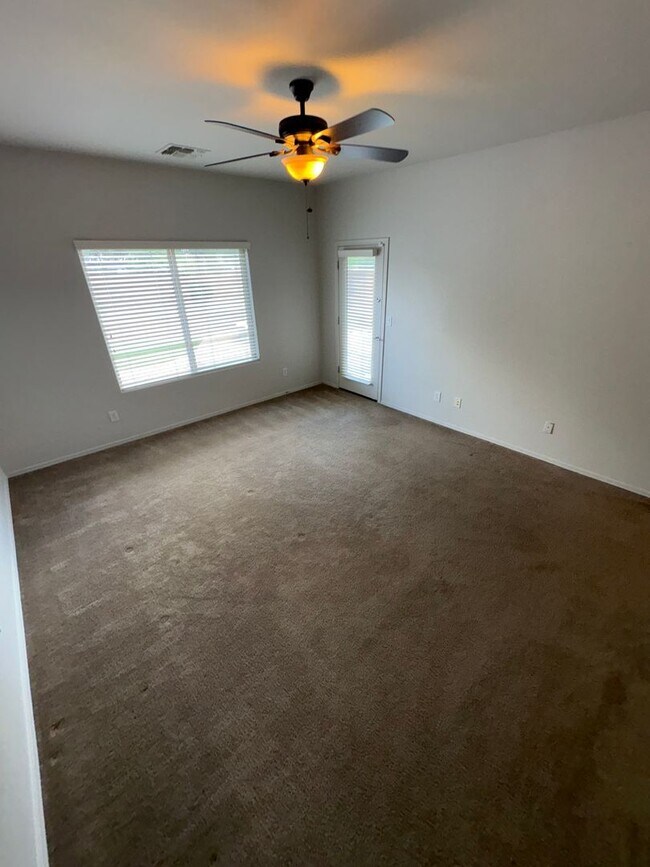 Building Photo - READY TO VIEW NOW-RARE FIND! Fireside at N...