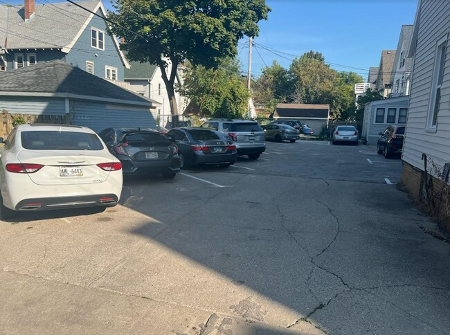 Building Photo - Maryland Lower