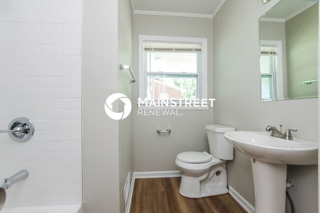 Building Photo - 3 Bedroom Pet-Friendly Home in Charlotte, ...